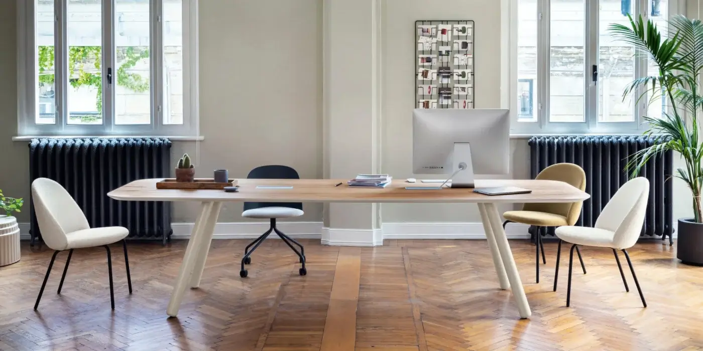 Elegant Miniforms Pixie table crafted in Italy with a light-brown wooden tabletop and smooth matte off-white angled legs