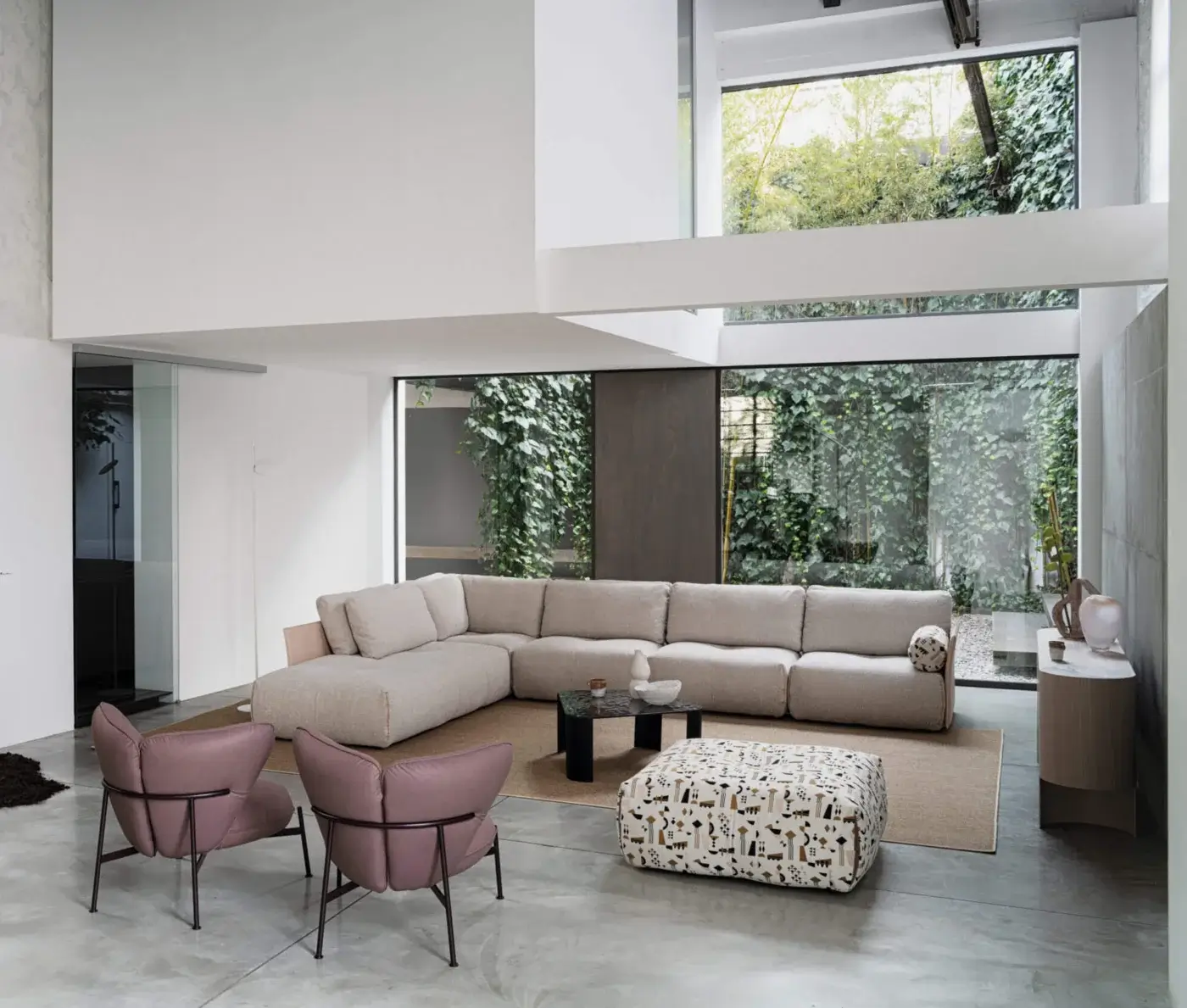 Superior Cierre1972 Tab sectional with raw edges upholstered in light beige textile with a matte finish