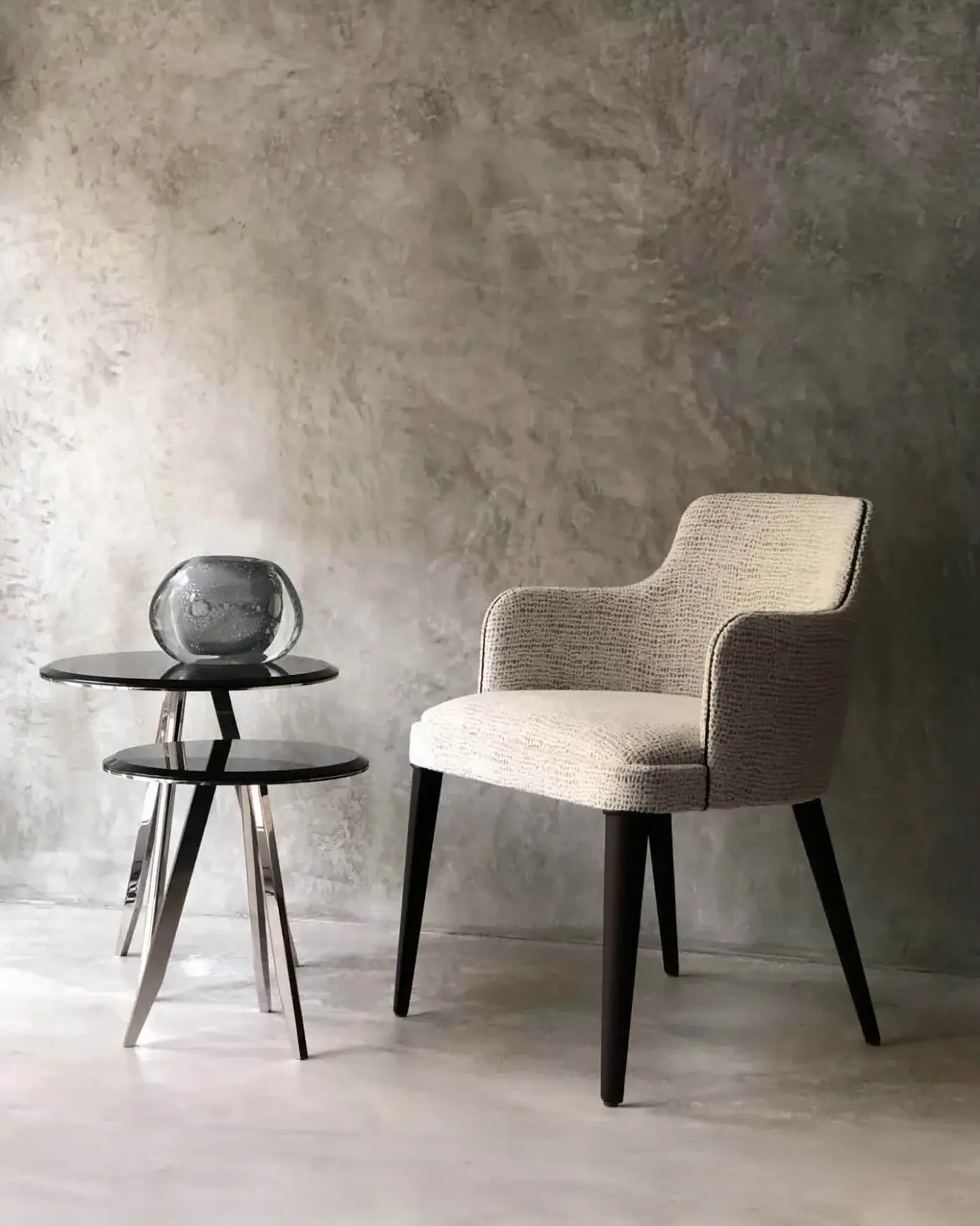 Elegant Casa Casati Lola chair with beech wood legs stained in dark moka and light beige textured textile upholstery with matte finish