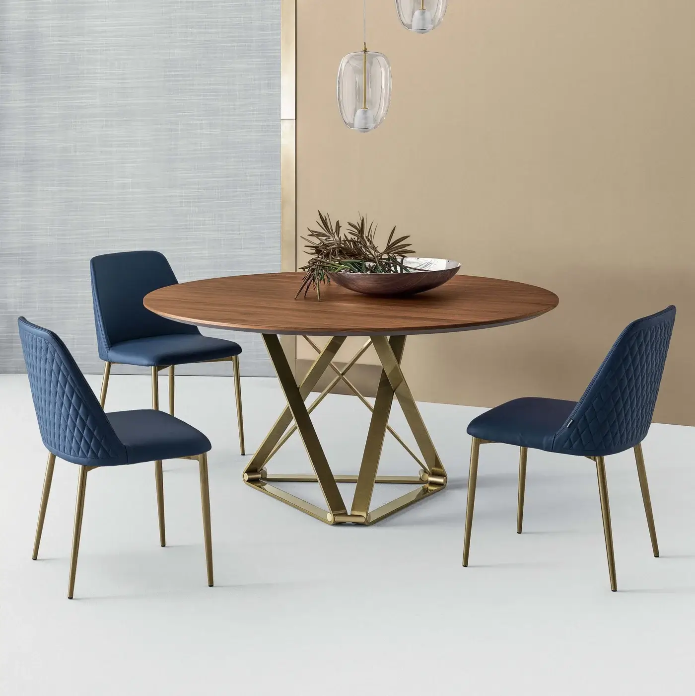 Elegant Bontempi Delta round table with medium brown wood and geometric gold finished metal base