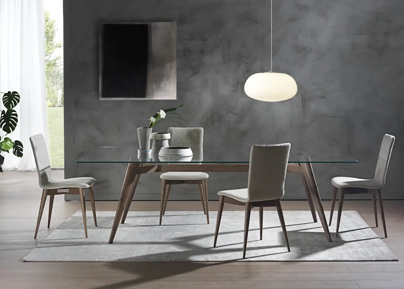 Elegant Pacini & Cappellini Novecento table with transparent tempered glass and solid ash structure in matte finish
