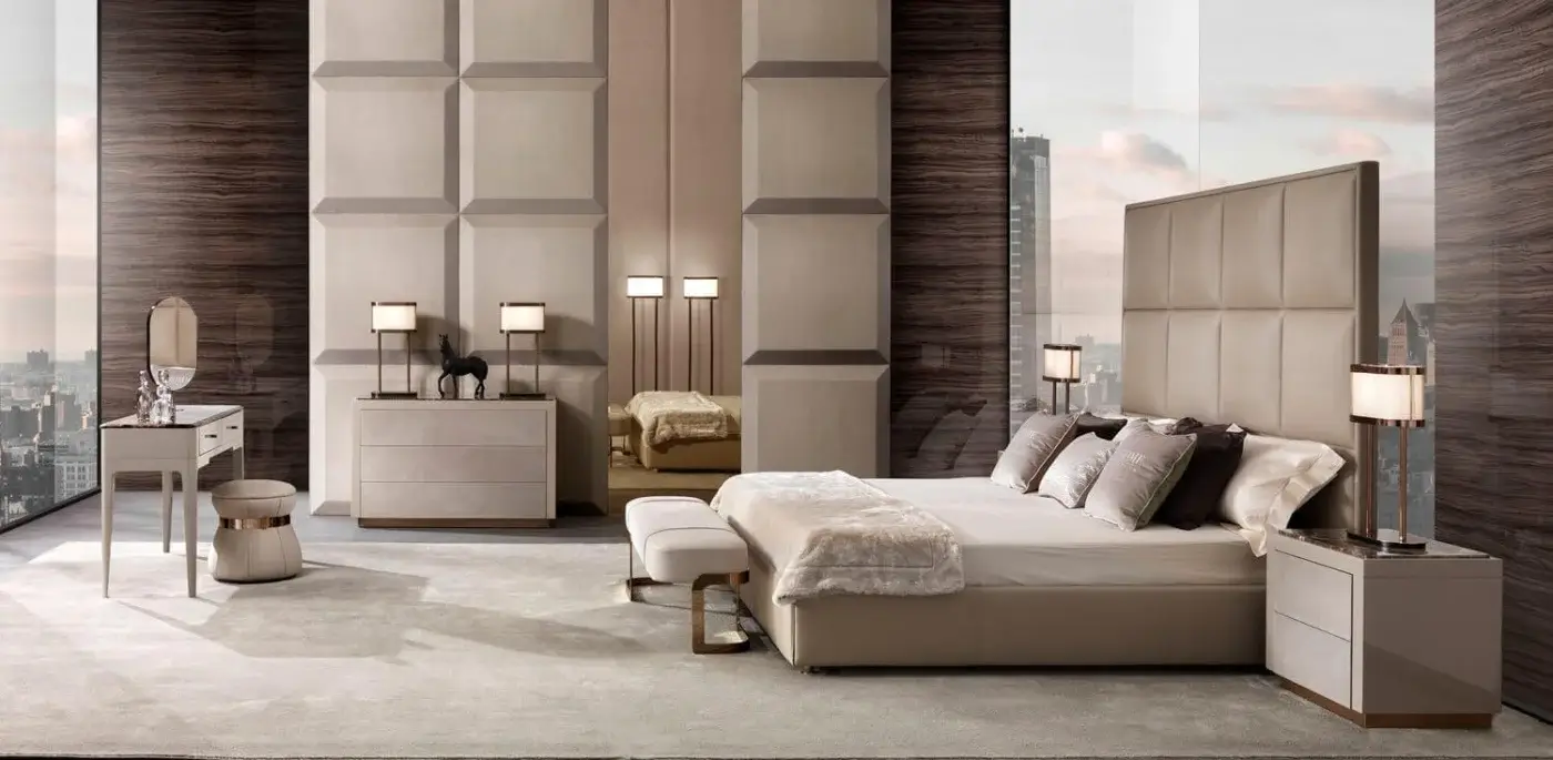 Superior DV Home Collection Coco bench crafted in Italy with a light beige glossy finish and upholstered seat
