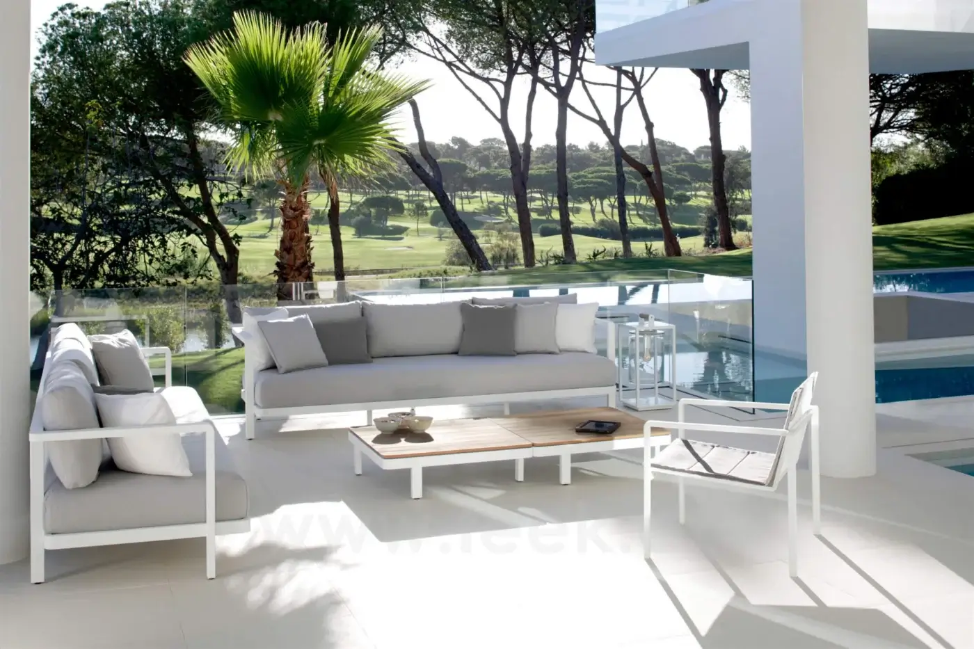 Elegant Royal Botania Alura lounge sofa with white aluminum frame and light gray textile cushions