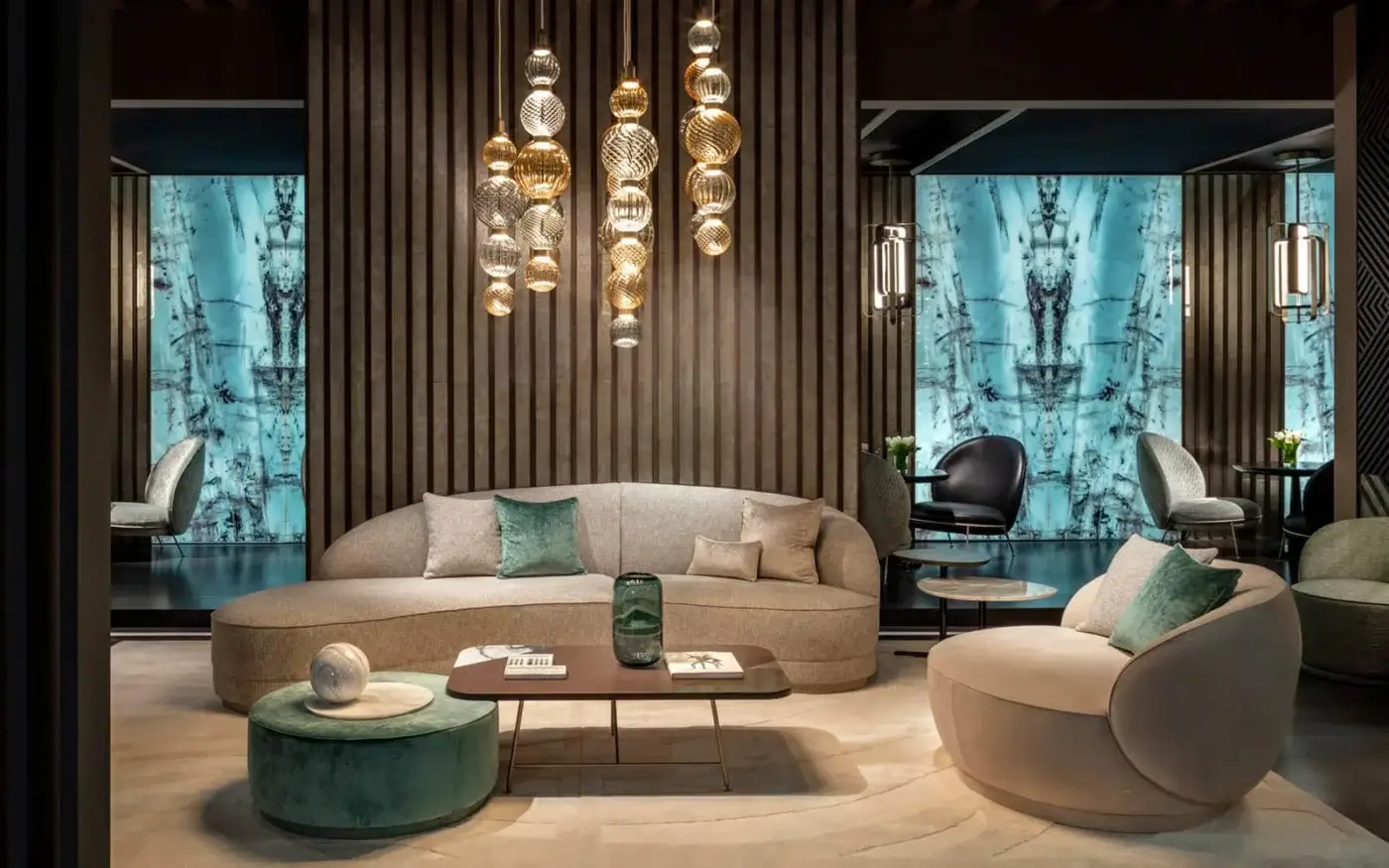 Exquisite Sicis Drop suspension lamp with cascading hand-blown Pyrex glass spheres and warm gold metal frames