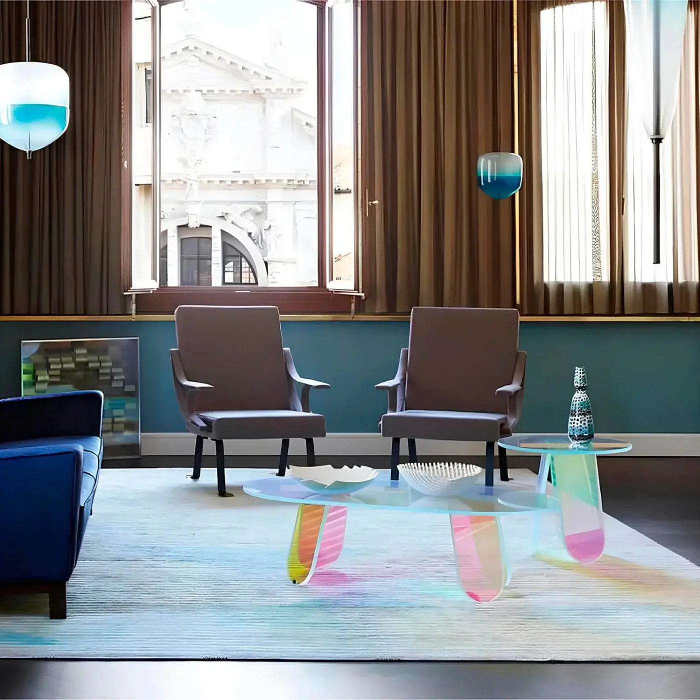 Elegant Glas Italia Shimmer side table crafted in iridescent multichromatic laminated and glued glass with a flowing form