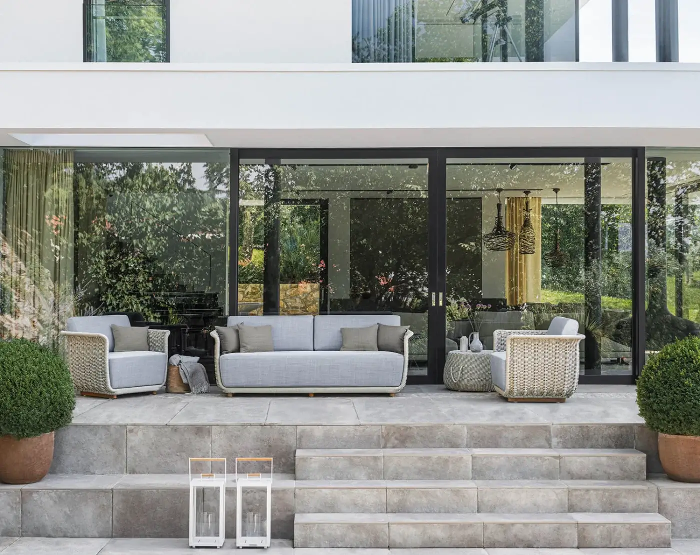 Exceptional Atmosphera Bellagio sofa crafted with light gray-blue acrylic yarn in an open-weave and rectangular form