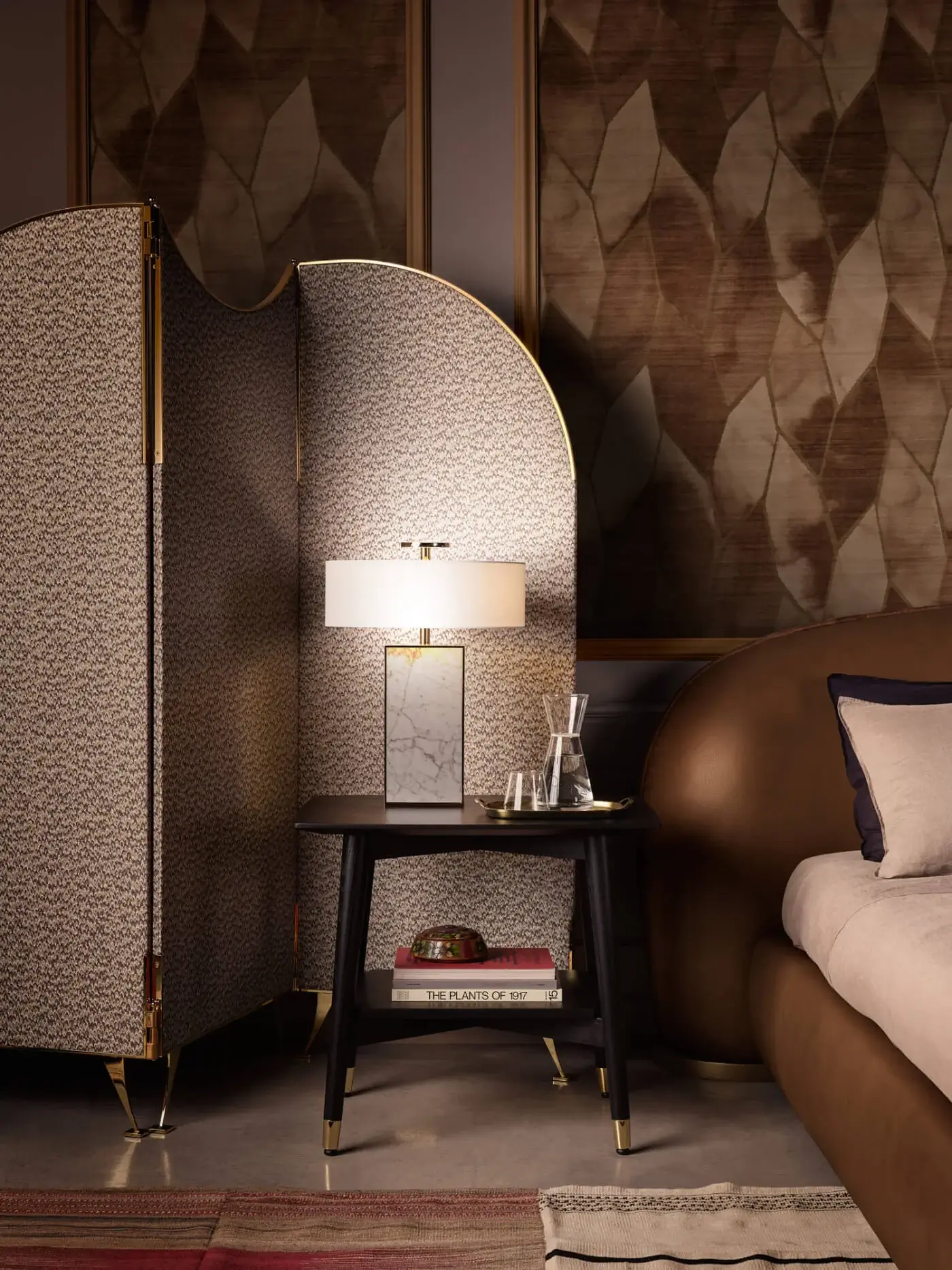 Superior Black Tie Thelma table lamp in white Carrara marble and sleek black finish creates softly diffused light