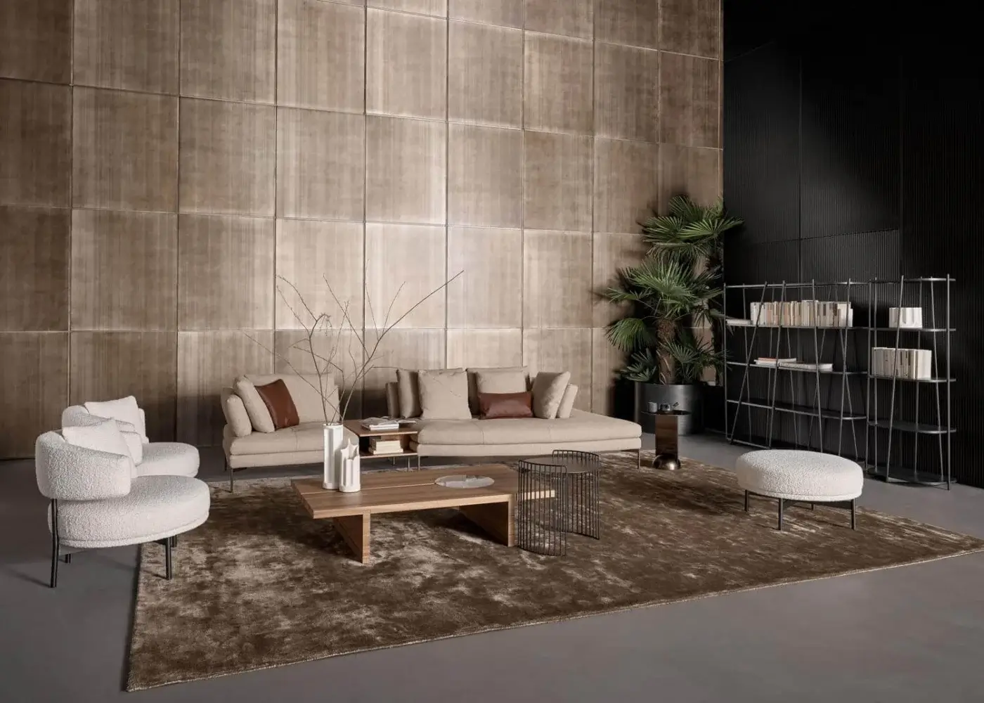 Sophisticated Bonaldo Aliante sectional with light beige textile upholstery and matte painted metal feet