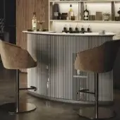 Distinguished Vismara Dry Bar counter with curved silhouette and “Calacatta Vecchia Macchia” stoneware top, completely lacquered with thin lacquered sticks