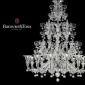 Exquisite Barovier&Toso Venezia 1295 chandelier handcrafted in clear Murano glass with graceful curved silhouettes and rostrato detailing