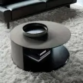 Superior 4 Mariani Papier coffee and side table in dark gray wood with curved lines and recessed storage crafted with saddle leather
