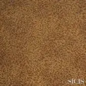 Sicis Bolis Caramel mosaic texture features swirling caramel, gold, and bronze tesserae in a dense, concentric ripple pattern with a metallic sheen.