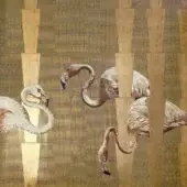 Mosaic artwork, beige vetrite, three stylized flamingos against textured gold panels, subtle color variations, detailed feathering.