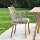Exceptional Varaschin Emma chair with a powder-coated aluminum frame and hand-woven synthetic fiber backrest in light beige with a light gray waterproof seat built with natural finish wooden legs