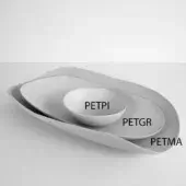 Nested gray bowls PETPI, PETGR, PETMA with organic petal shapes, matte finish, concentric arrangement on light gray background.