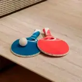 4 rackets and 8 balls