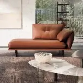 Lavish Borzalino Connor chaise longue upholstered in reddish-brown leather with a canaletto walnut base and quilted detailing