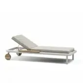 Architectural Atmosphera Bliss lounger with breathable textilene, natural teak armrests and matte Gesso aluminum frame