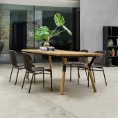 Superior Varaschin Link table with a powder-coated aluminum structure and rich teak wood tabletop in warm brown tones with satin finish