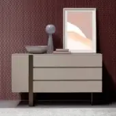 Superior Bonaldo Antibes dresser with rope lacquered wood and bronze finish metal base presents a contemporary aesthetic