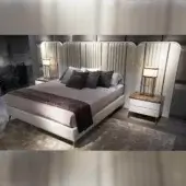 Exceptional DV Home Collection Hollywood bed with creamy white quilted textile upholstery and gold-toned steel accents