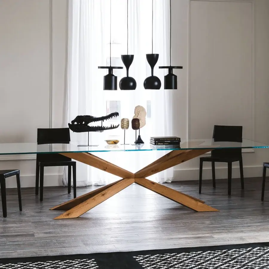 Distinguished Cattelan Italia Spyder table with clear glass top and graphite painted steel X-shaped base crafted in Italy