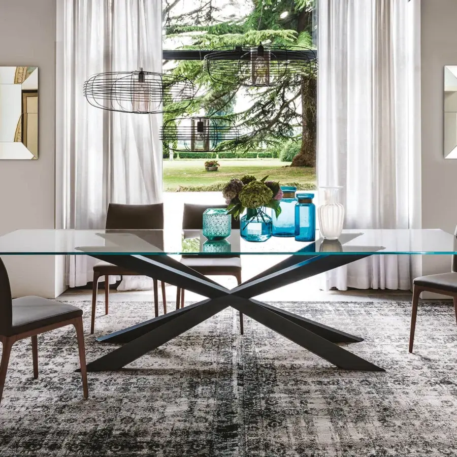 Exclusive Cattelan Italia Spyder table with clear glass top and matt black painted steel base
