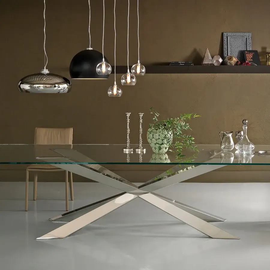 Superior Cattelan Italia Spyder table with clear glass top and intersecting glossy steel supports