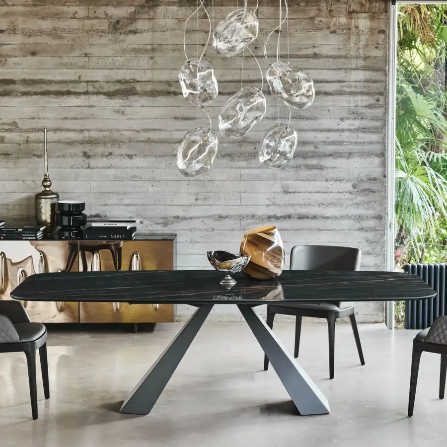 Exceptional Cattelan Italia Eliot Keramik table with glossy Sahara Noir Marmi ceramic top and graphite embossed lacquered steel base