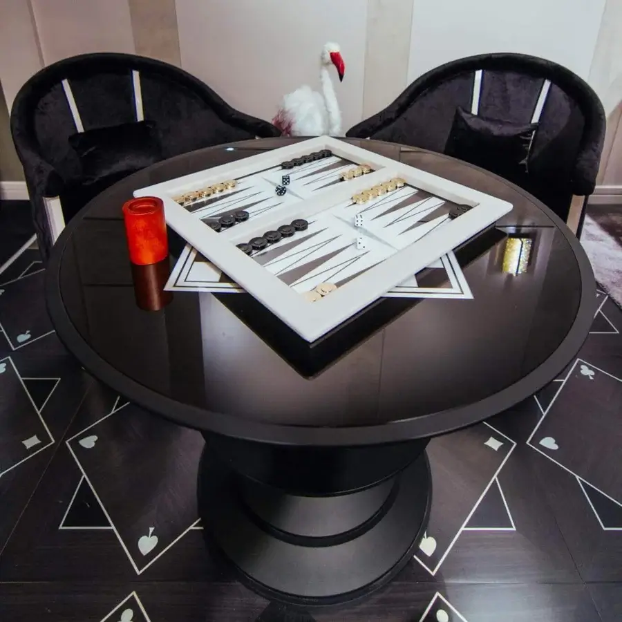 Captivating Vismara Scaccomatto table crafted with lacquered tempered glass, ebony, erable wood, and mother-of-pearl inlay with glossy black finish
