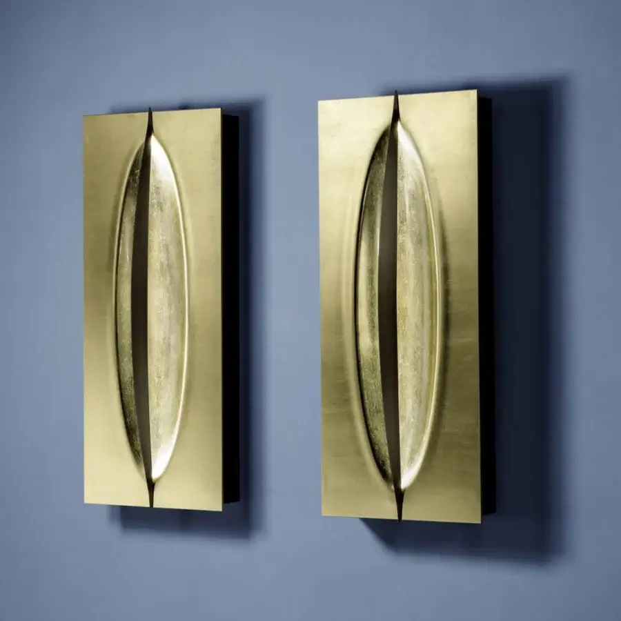 Superior Reflex Terra wall lamp in brass with extra clear glass and gold leaf finish crafted in Italy