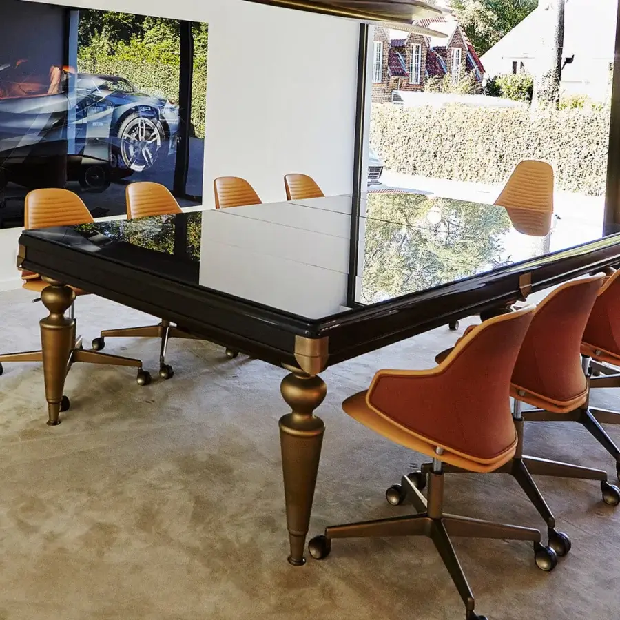 Exceptional Reflex Vela office chair with reddish-brown textile upholstery and polished aluminum frame