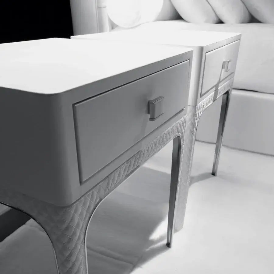 Distinguished Rugiano Charlie nightstand crafted in light gray leather with matelassé embroidery and chrome metal legs