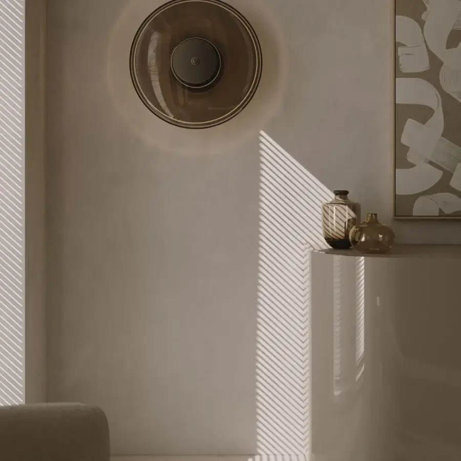 Exclusive VENICEM Zen lamp crafted in burnished brass with translucent Murano glass forming a circular silhouette
