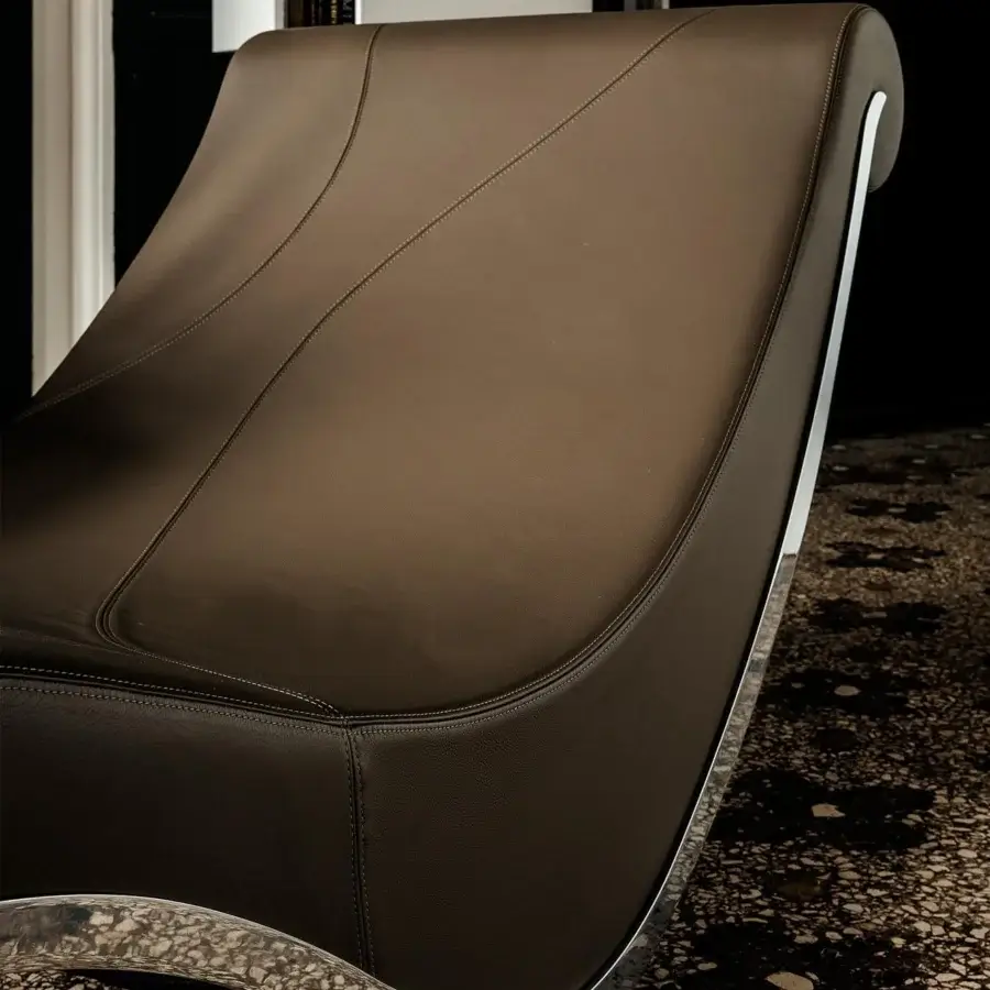 Exceptional Cattelan Italia Sylvester chaise lounge upholstered in warm brown smooth leather with chromed details and sleek steel frame