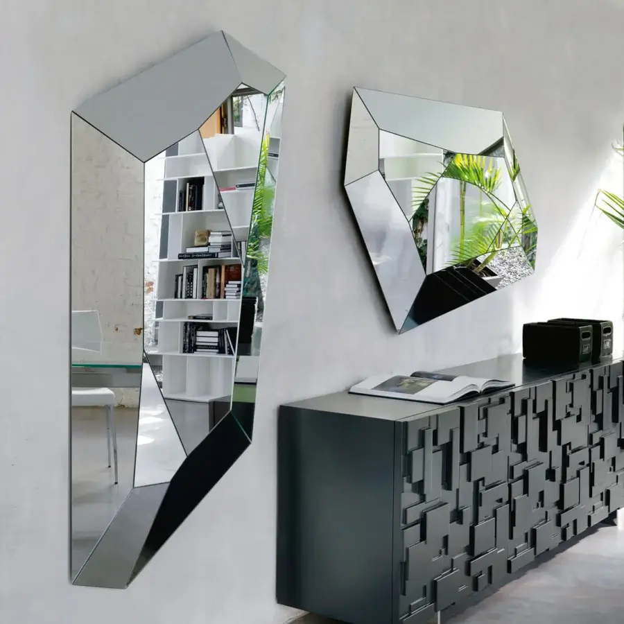 Superior Cattelan Italia Diamond mirror with faceted geometric frame crafted in mirrored glass