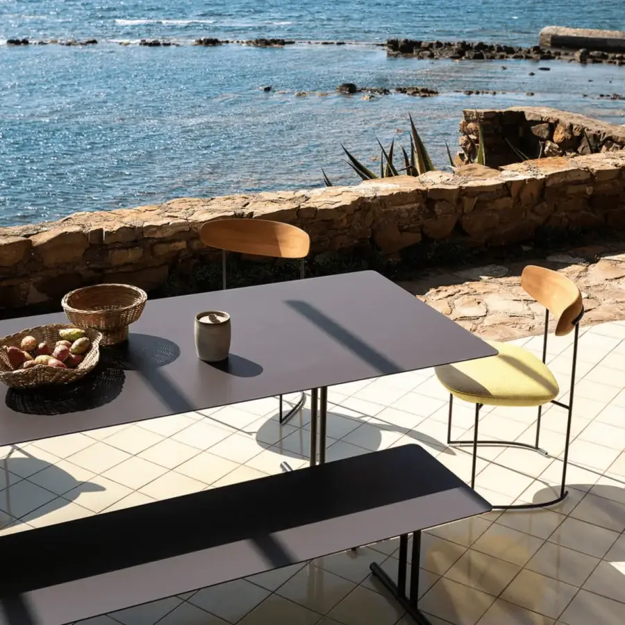 Elegant Potocco Graphic bench with a dark gray HPL surface and sleek metal structure in a matte finish