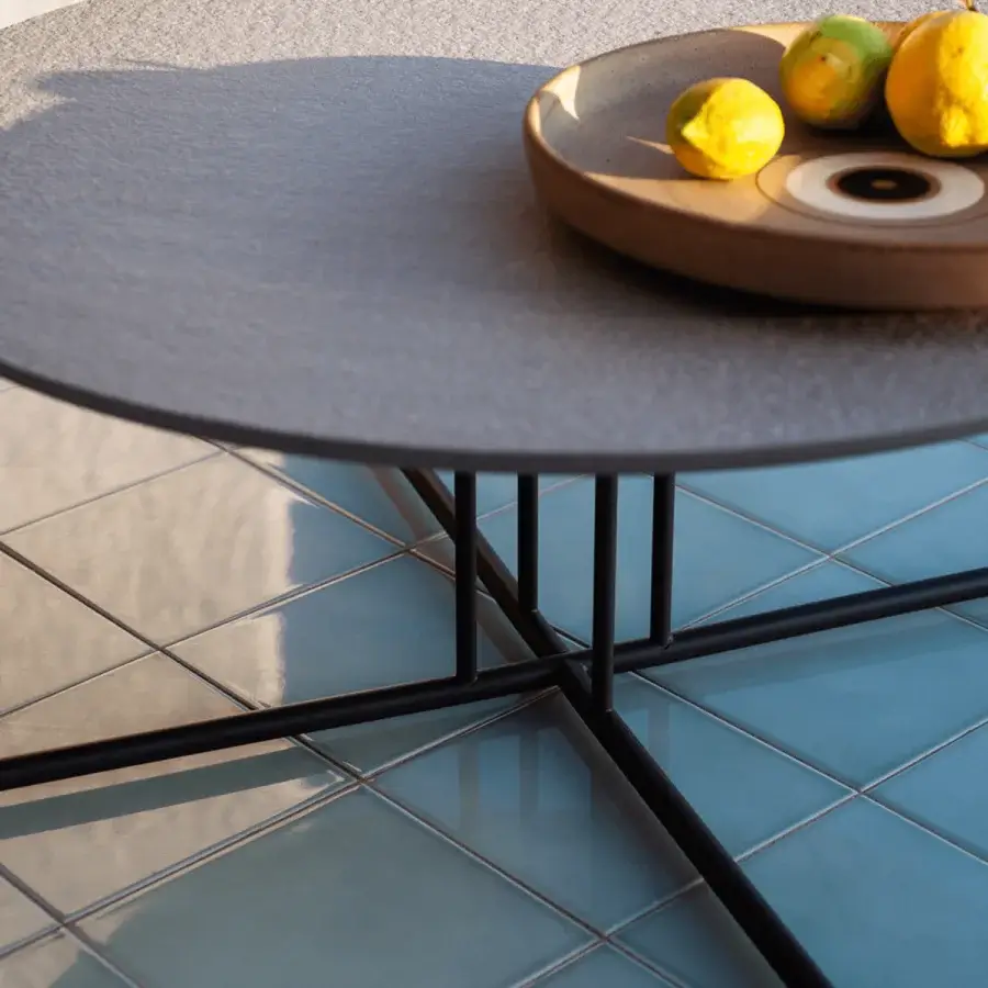 Superior Potocco Graphic coffee table with light gray hpl tabletop and slender black metal base