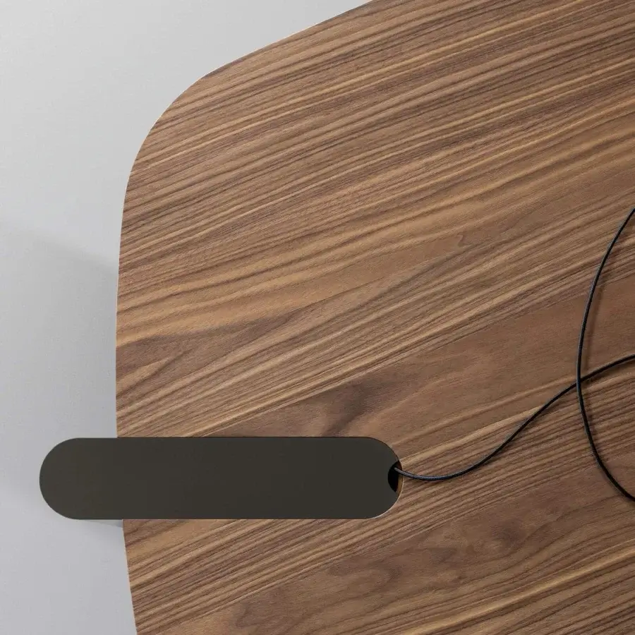 Superior Bonaldo Flatiron desk crafted with canaletto walnut veneered wood and brushed bronze matt lacquered wood base with metal insert