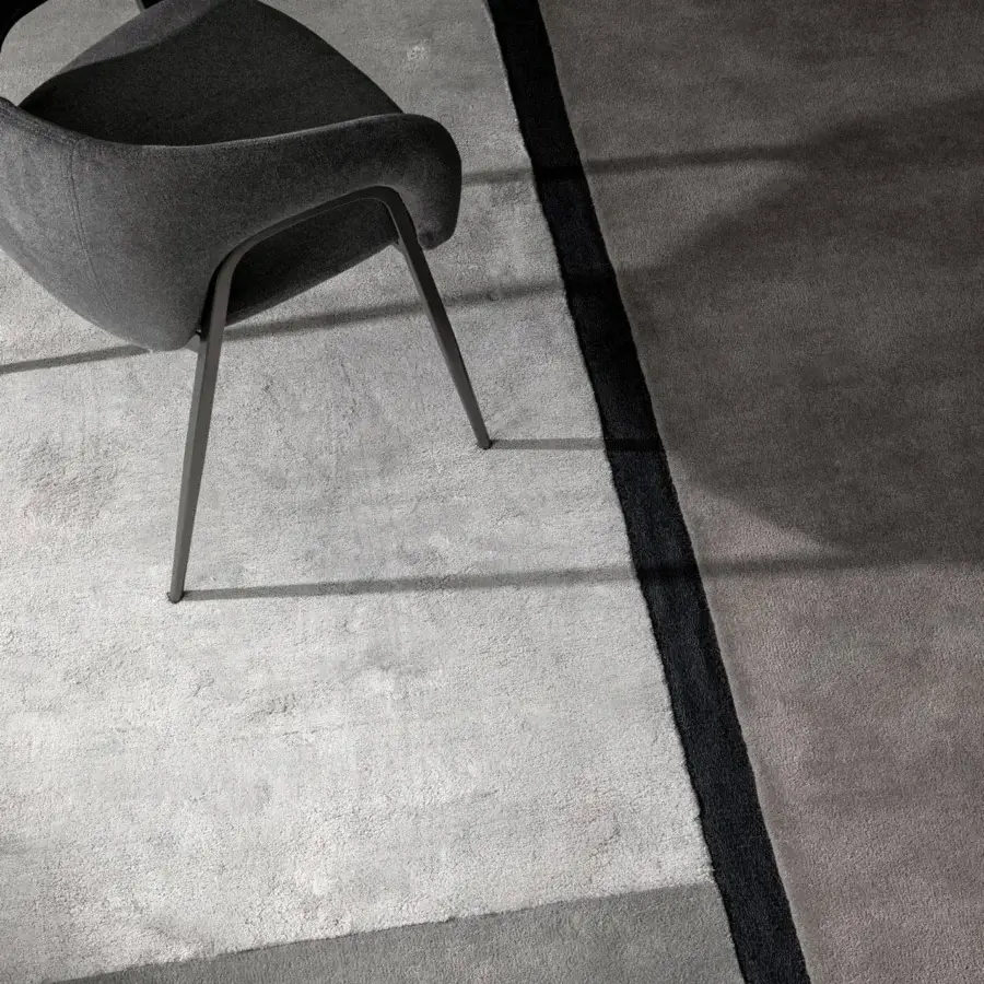 Superior Bonaldo Rabat rug in gray tones with wool and Tencel exhibiting a matte finish