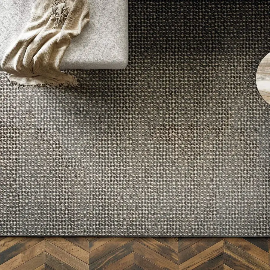Distinguished Lago Mozek rug crafted in wool and fine sisal with a repetitive, small-scale pattern for cosmopolitan flair