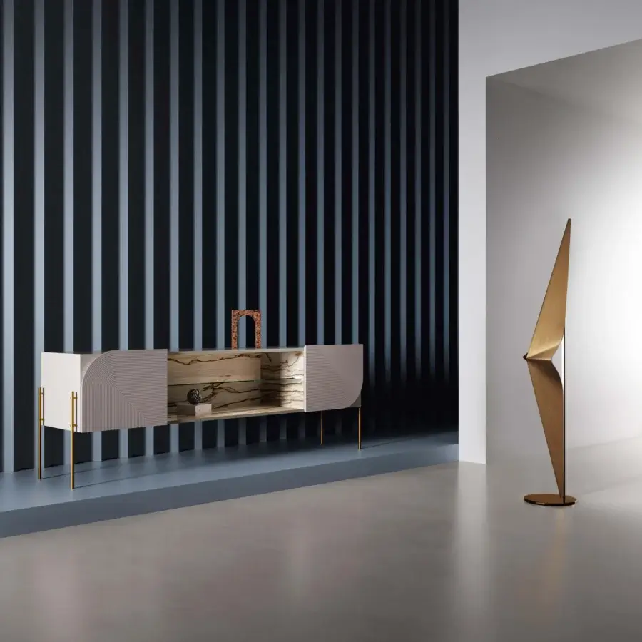 Superior Bizzotto Italia Noshi floor lamp crafted in recyclable aluminum with a bronze finish and adjustable light source