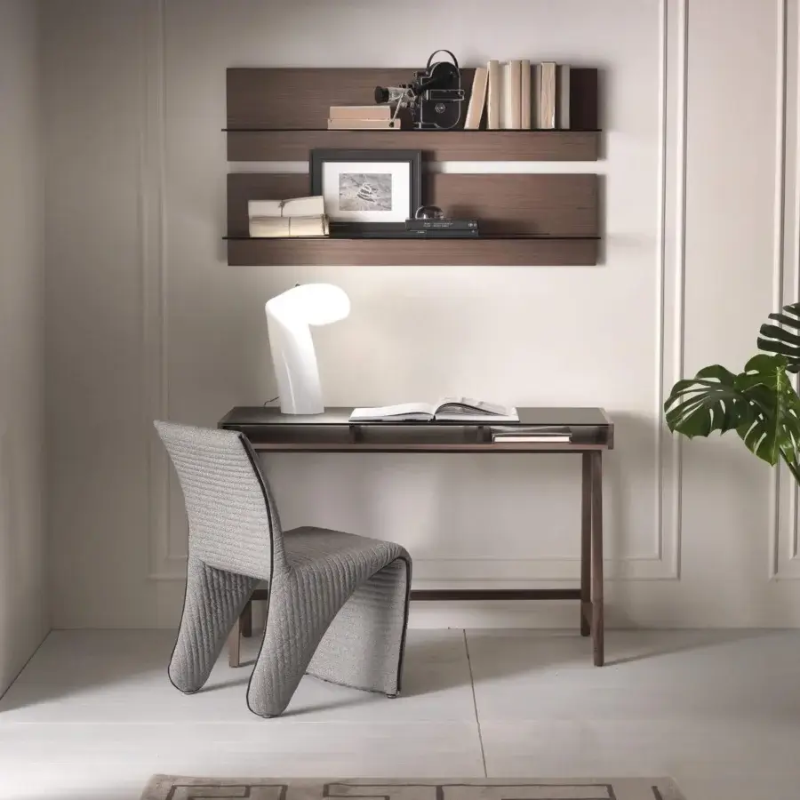 Exceptional Pacini & Cappellini Abaco desk with Canaletto walnut structure, clear glass top and veneered shelf in glossy dark brown tones