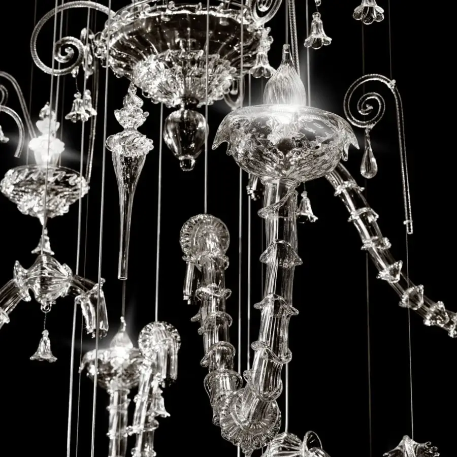 Superior Reflex Molecolare suspension lamp with transparent Murano glass pendant decorations and glossy finish