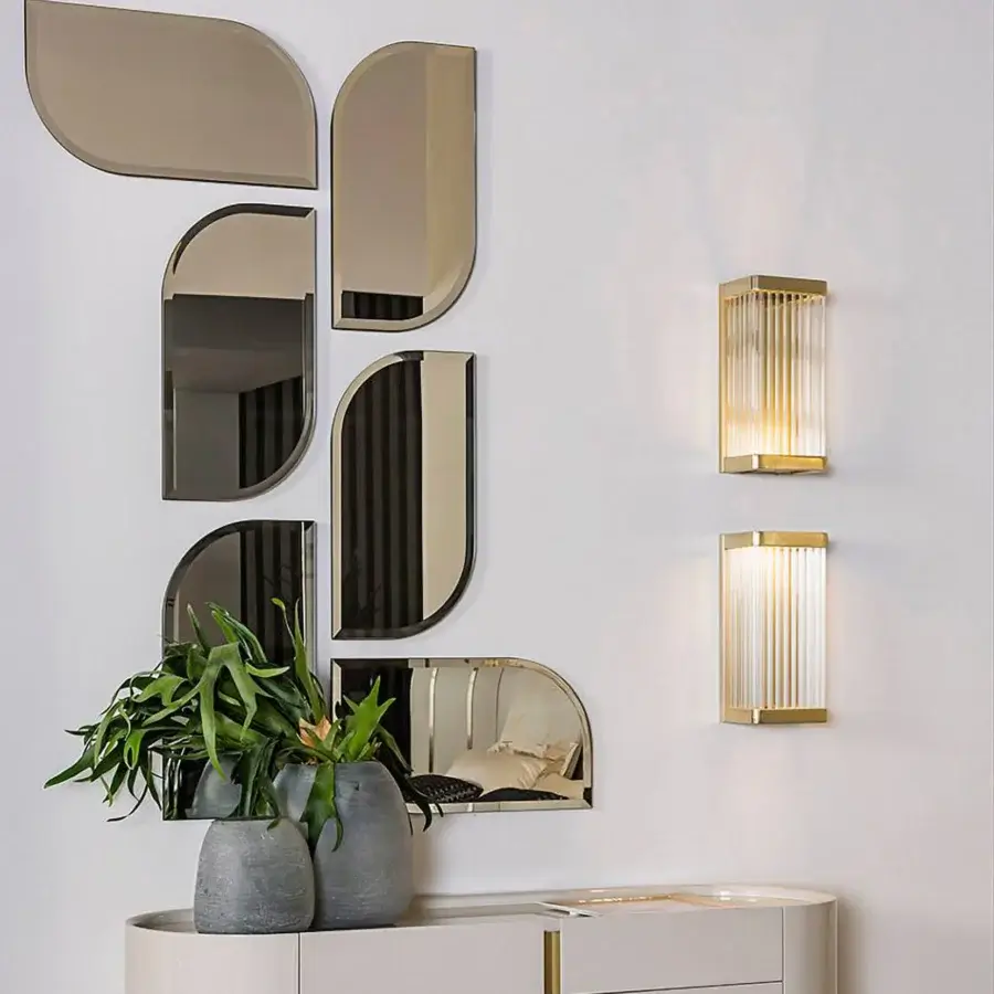 Elegant Bizzotto Italia Ikat wall lamp with slender clear glass rods in a golden-toned metal frame with 24KT gold galvanization
