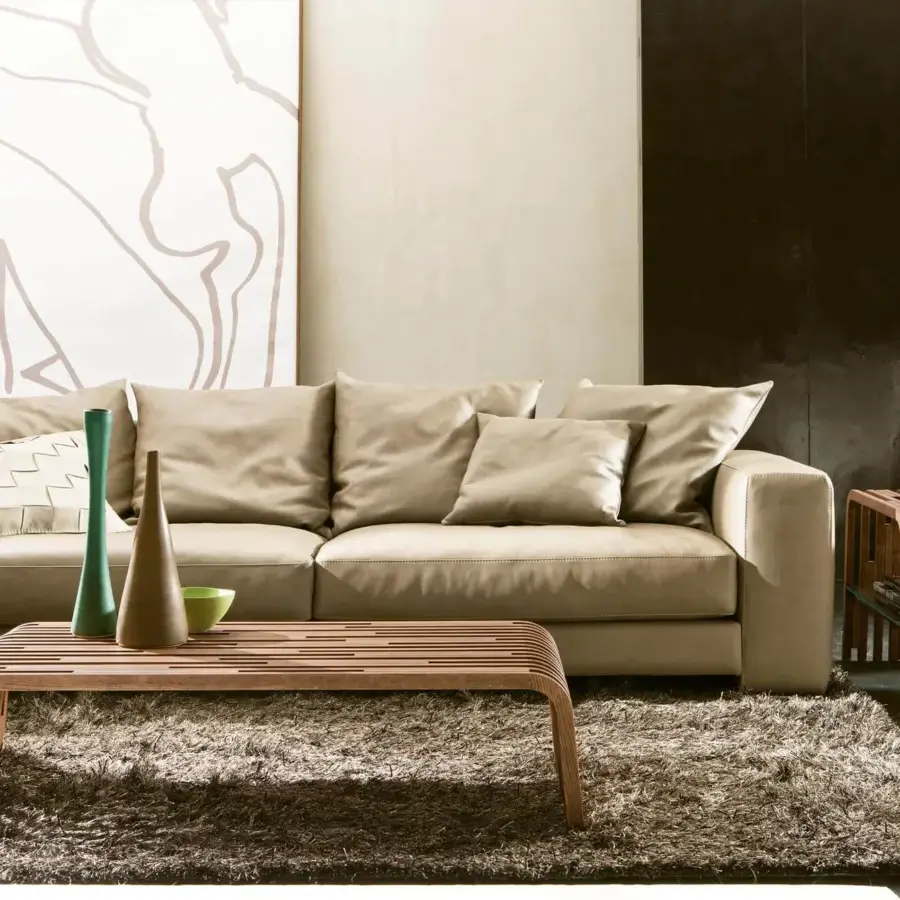 Superior Pacini & Cappellini Millerighe coffee table with warm medium-brown solid wood slats and artfully curved block board processing