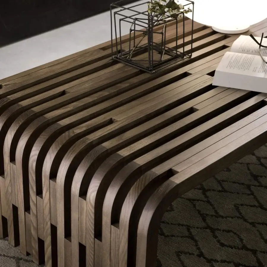 Exceptional Pacini & Cappellini Millerighe bench built with warm medium-brown solid wood slats and matte coating