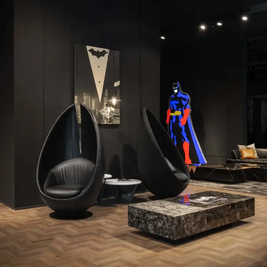 Distinguished CONTROVENTO WAYNE Enterprises WE-003H lounge chair in premium black leather with glossy metal swivel base