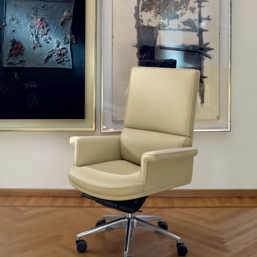 Exceptional Mascheroni Cult armchair crafted in light beige synthetic leather with a five-star steel base and adjustable mechanism
