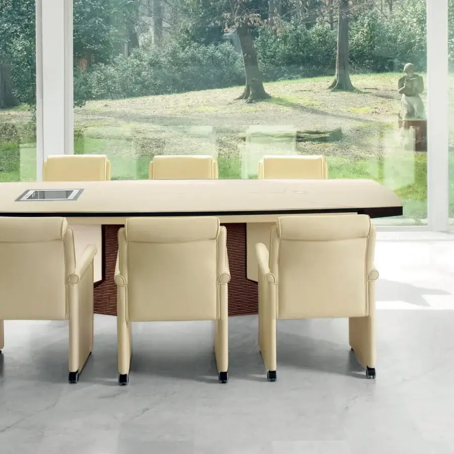 Superior Mascheroni G25 V armchair with solid wood structure and light beige synthetic leather-like textile upholstery, grounded by dark legs